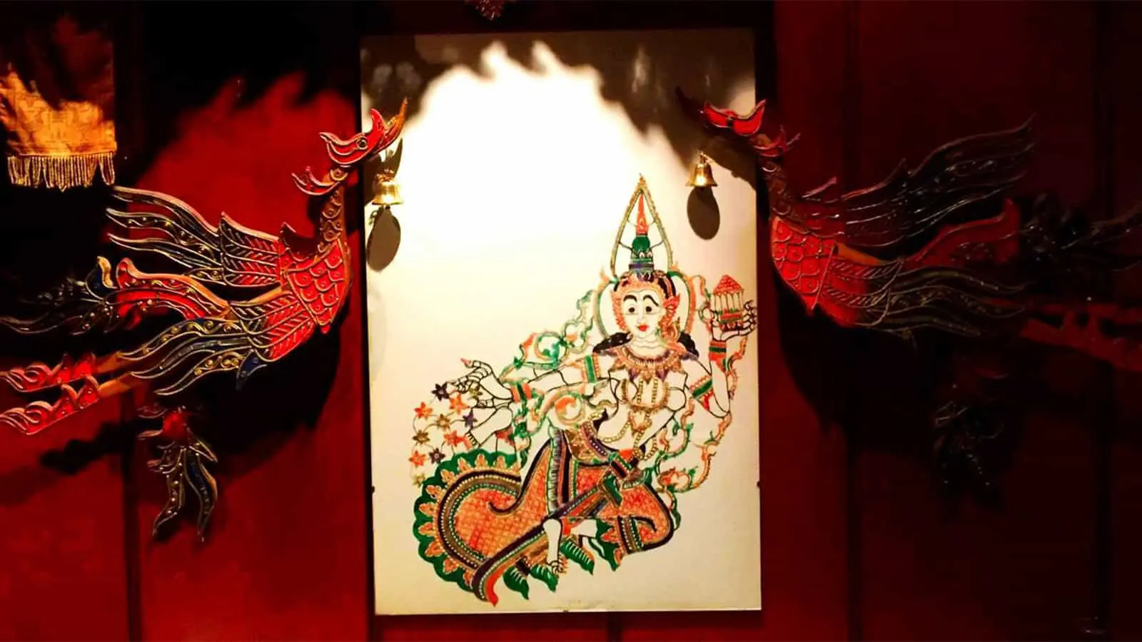 Thai mural with dragons in the dining room